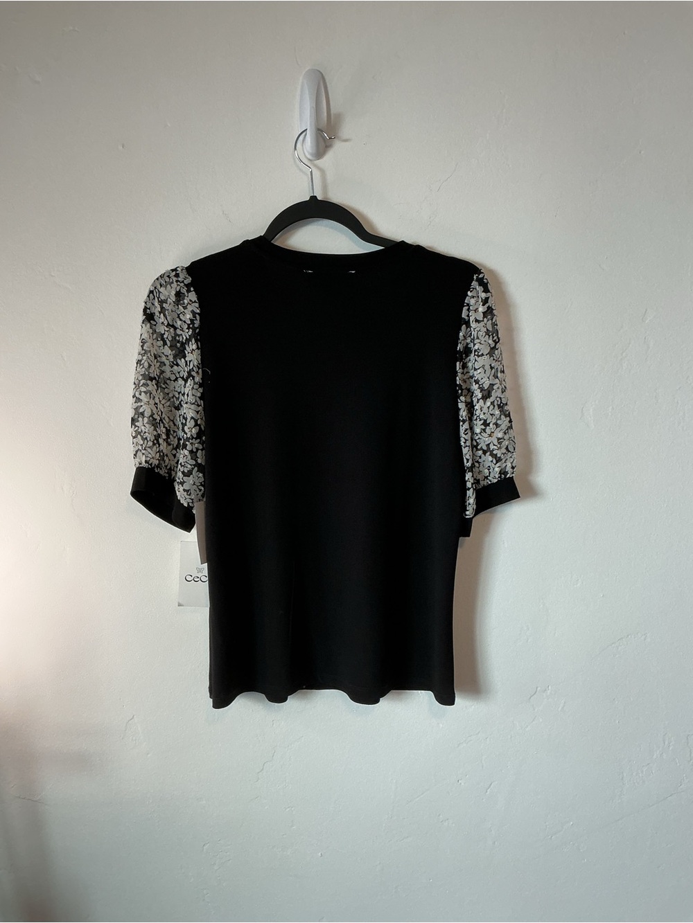 CeCe Black Top with White Floral Mesh Puff Sleeves - Picture 2 of 4